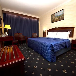 Mount Royal 2*, Dubai United Arab Emirates